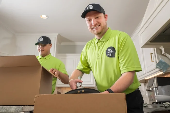 movers packing kitchen